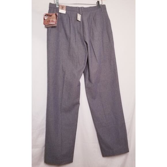 NWT Women’s Lee Performance Khaki Pants Seamed Straight Leg 100% Cotton SZ 12 - Picture 3 of 15